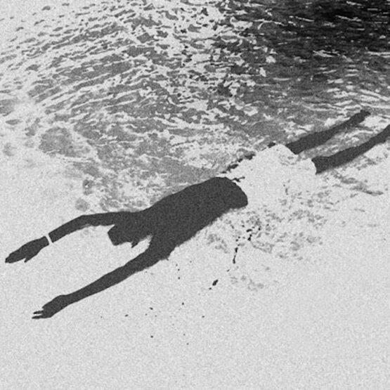 Tom Hall Floats